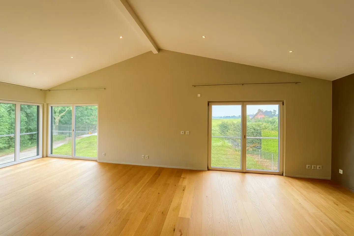 Beautiful single-family house near agricultural zone and great... - Photo 10 of 15