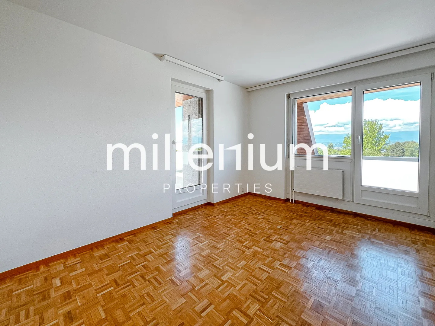 Villa di Eccezione con Vista sul Lago di Ginevra a Corsier - Foto 12 di 16