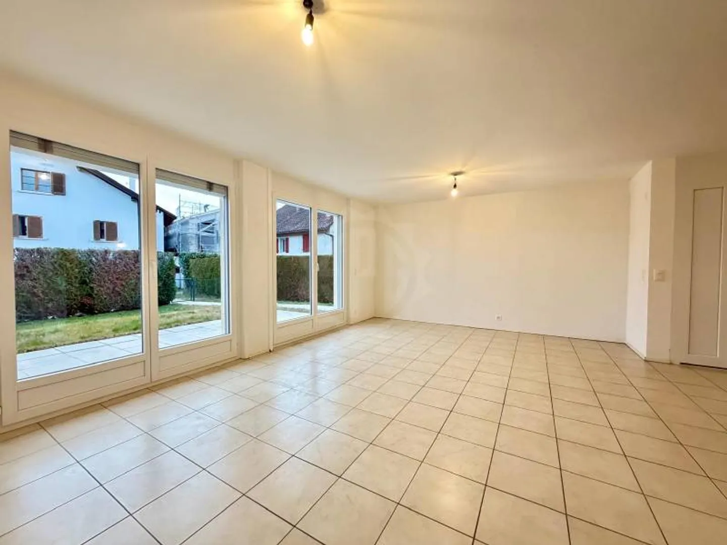 Charmante villa - Chavannes-de-Bogis - Photo 2 sur 12