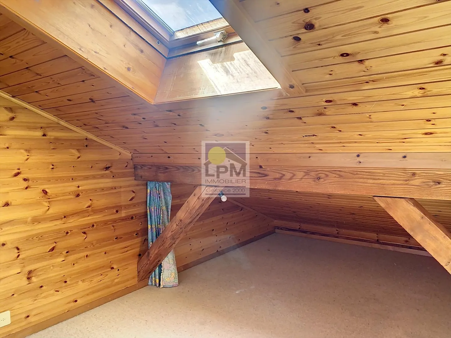 4.5 Room Apartment - Photo 5 of 10