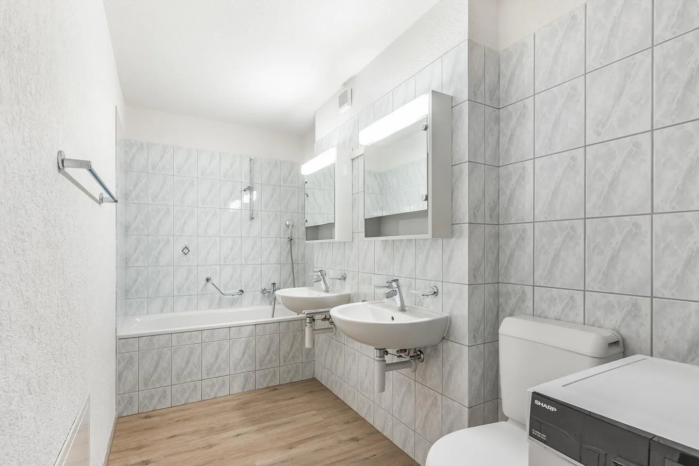 Gepflegte und helle frisch sanierte 3.5-Zimmer-Wohnung - Foto 4 von 8