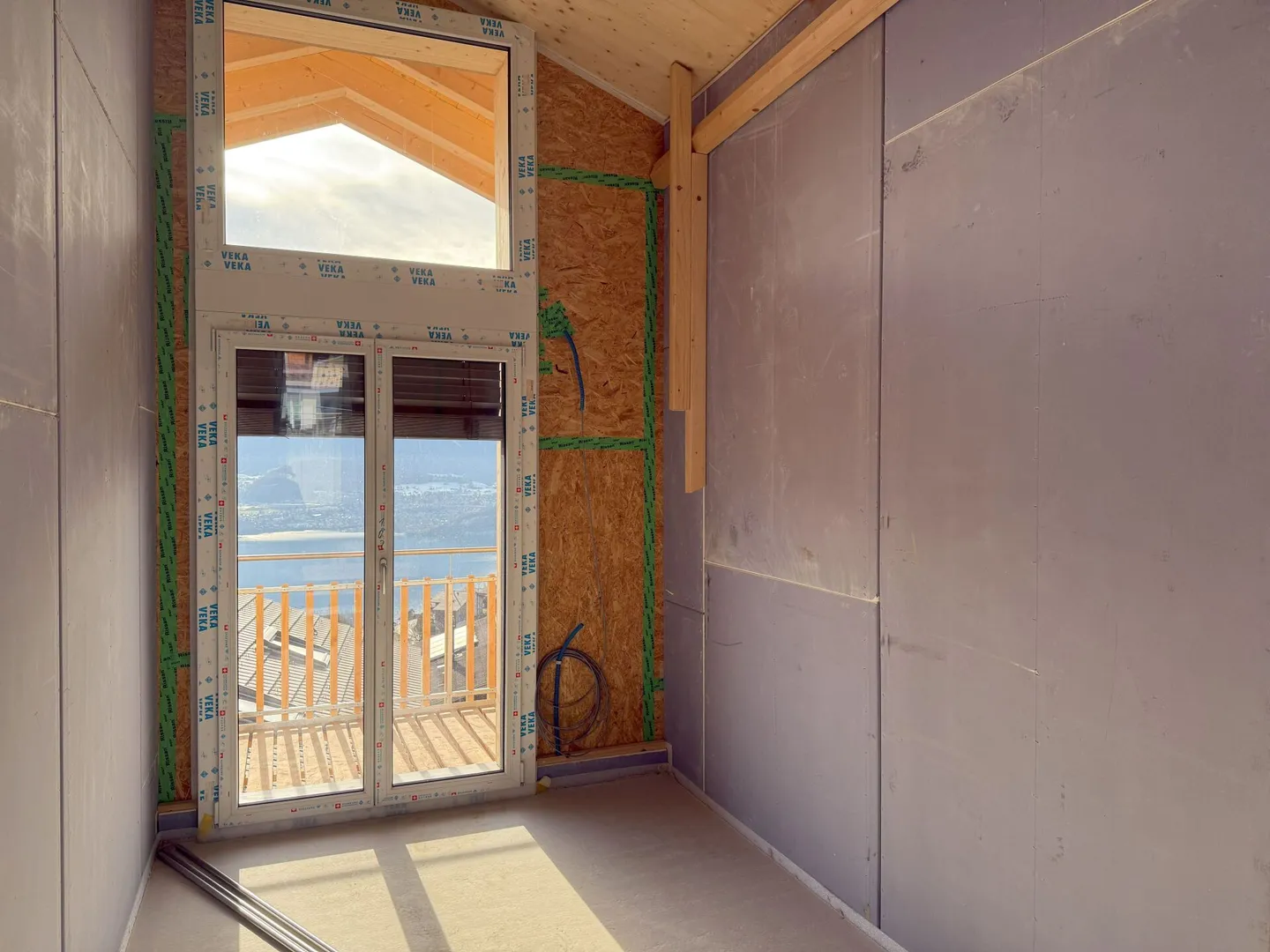 Cozy, modern, in a very sunny location with a view - Photo 24 of 38