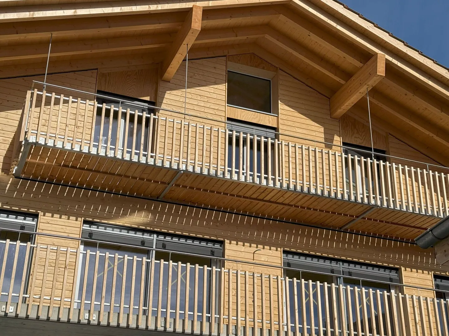 Cozy, modern, in a very sunny location with a view - Photo 1 of 38