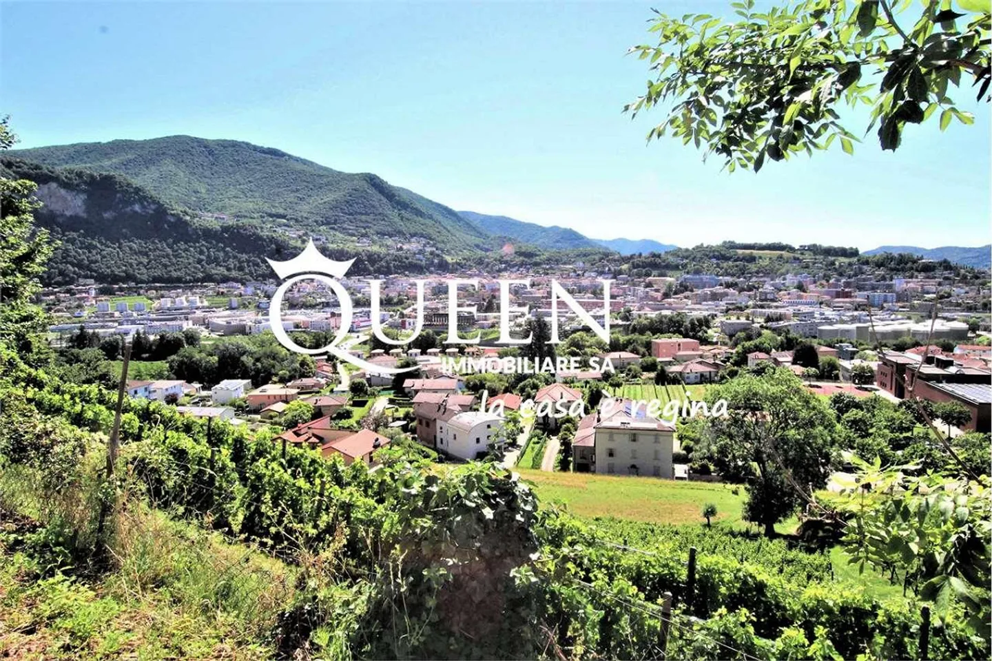 Rancate : Villa en terrasse avec 4,5 pièces, 148 m², avec vue magnifique - Photo 4 sur 11