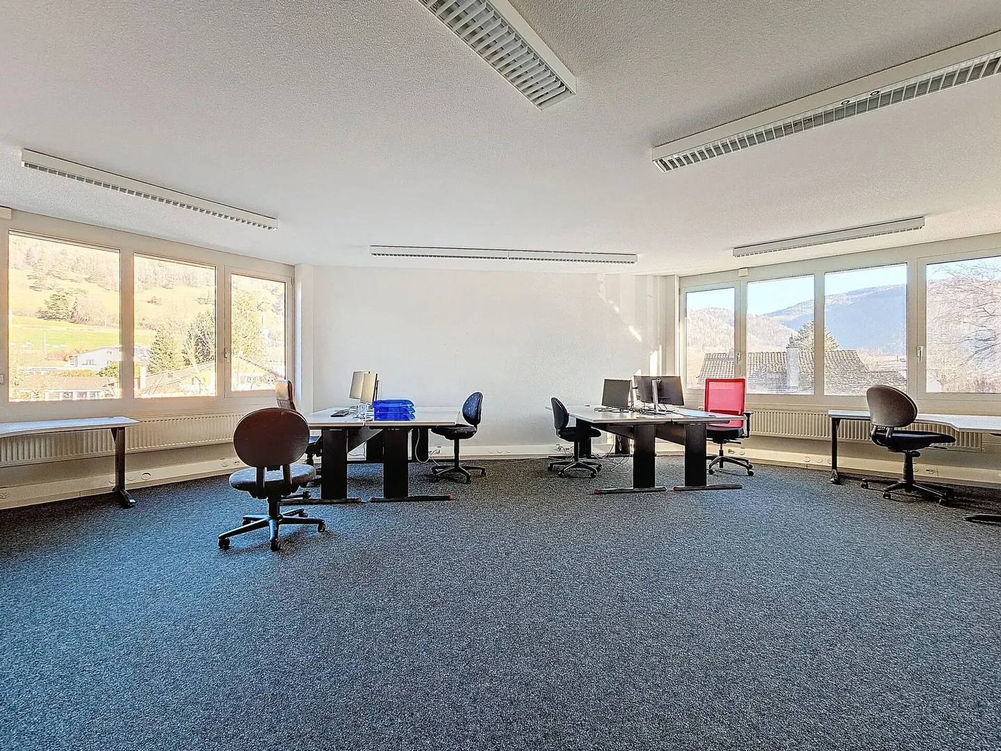Equipped and modular offices as desired - Photo 9 of 16