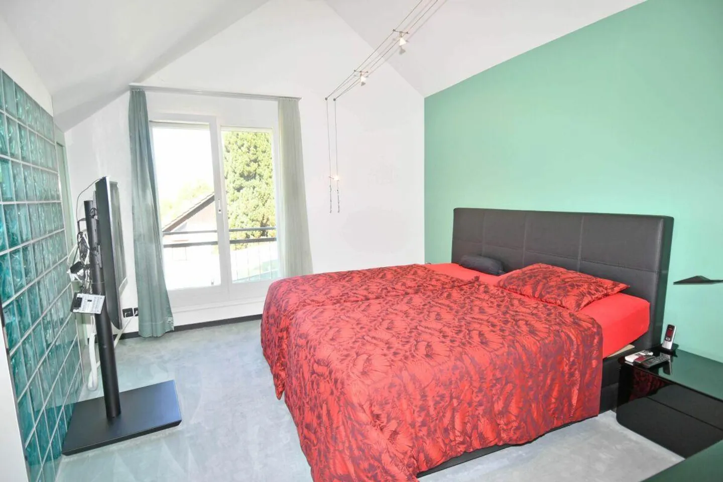 5.5-room condominium adjacent to the recreational area | Forest - Photo 7 of 15