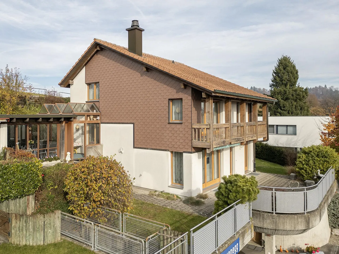 Freistehendes Einfamilienhaus mit Weitsicht - Foto 1 von 14
