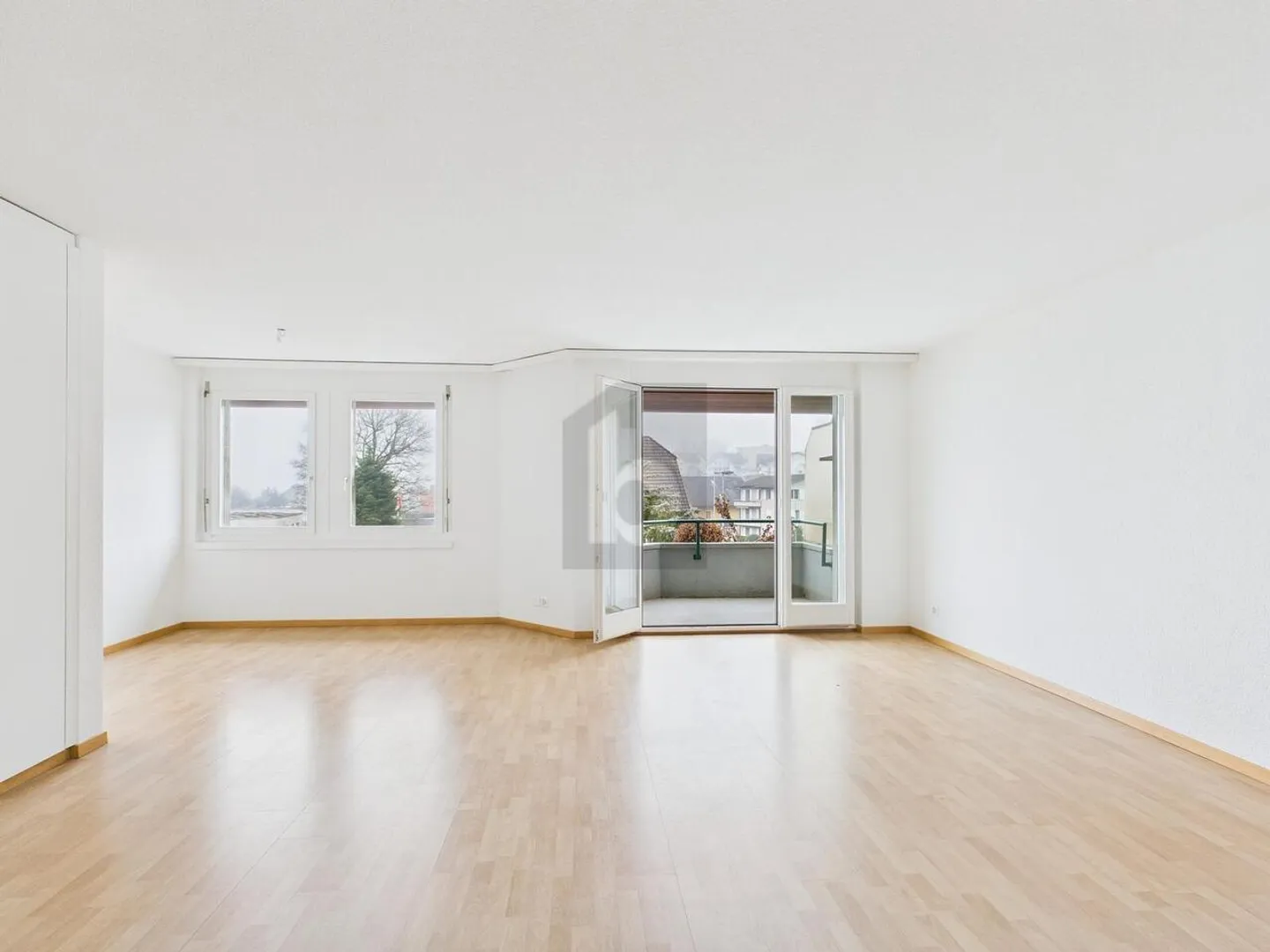 Appartamento 3.5 camere affascinante - Foto 3 di 6