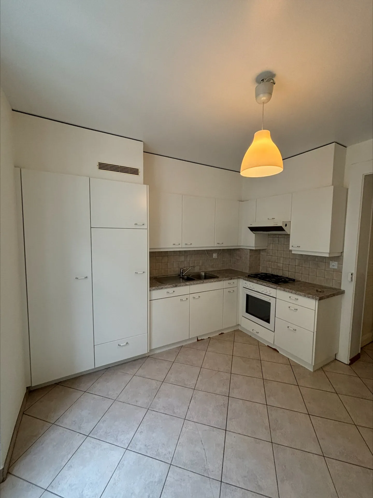 Appartamento Incantevole con Balcone - Foto 1 di 9