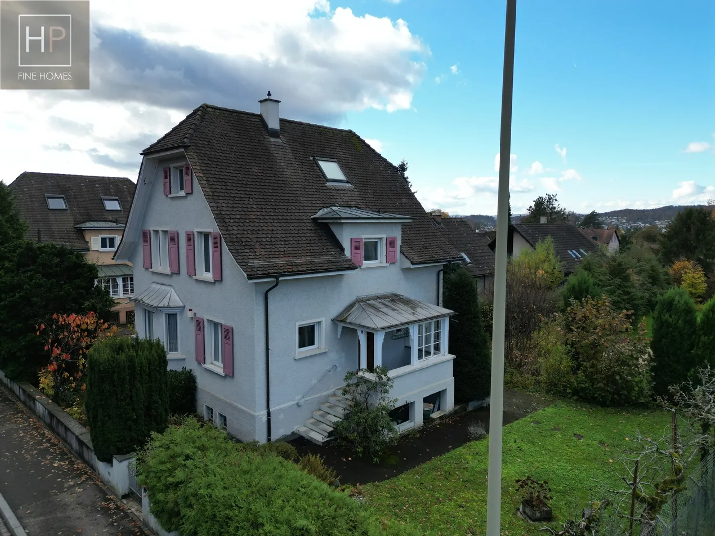 Unique single-family house for sale in Arlesheim. - Photo 22 of 43