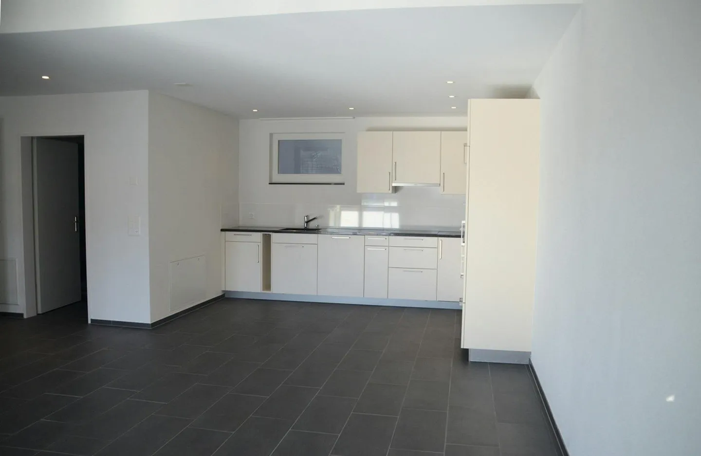 Appartement en maisonette moderne de 124 m² - Photo 2 sur 6