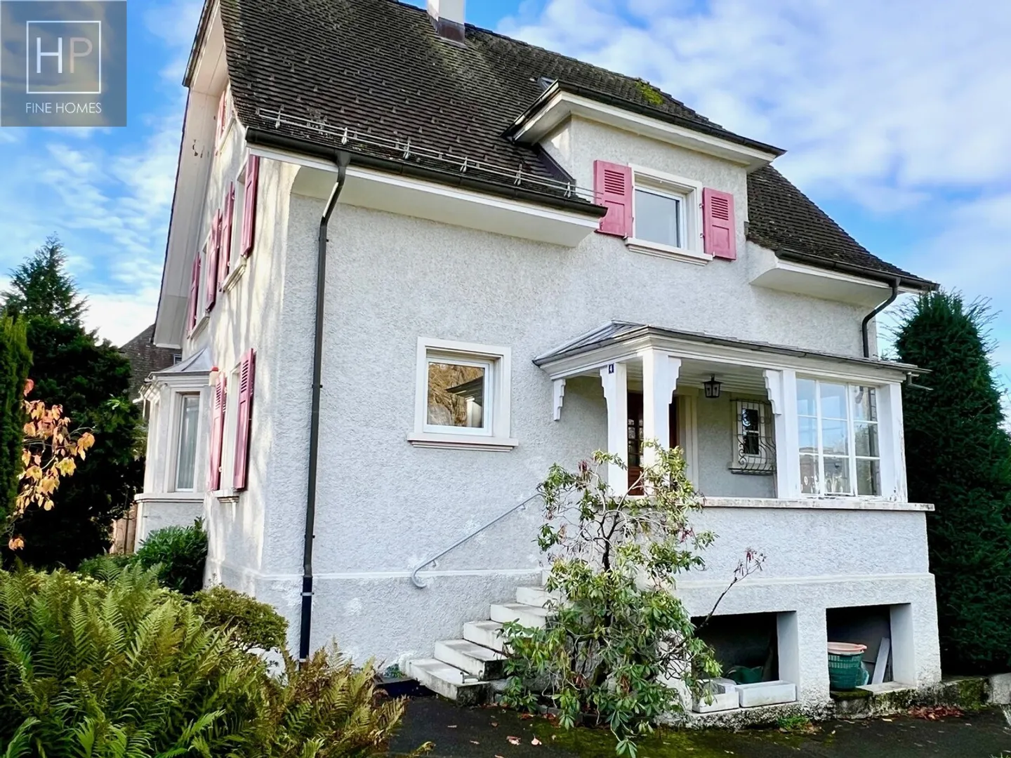 Unique single-family house for sale in Arlesheim. - Photo 27 of 43