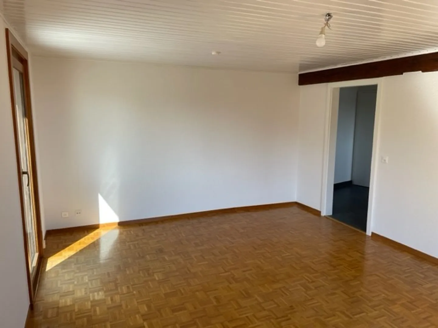 Appartement 4 pièces - Photo 4 sur 16