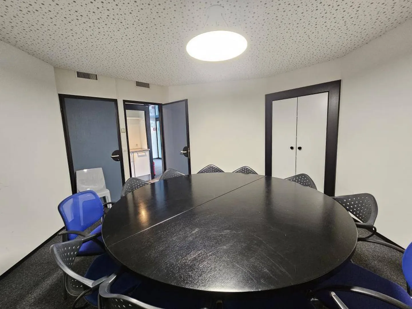 Office/Administration 235 m2 in Renens VD - Photo 6 of 11
