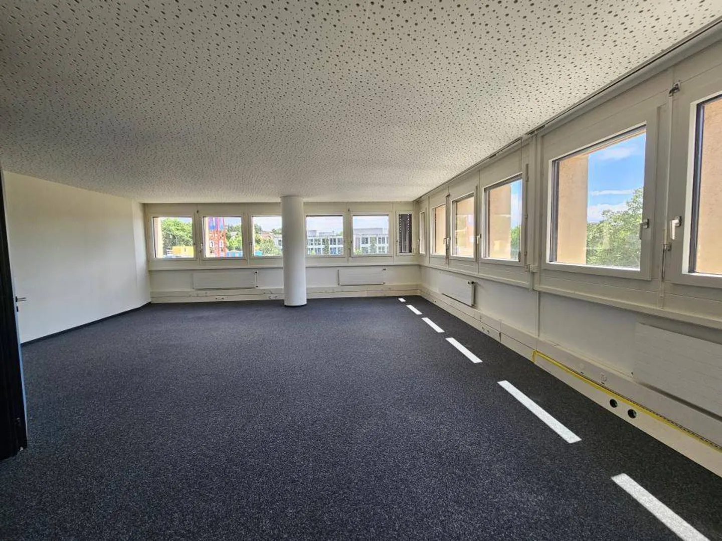 Office/Administration 235 m2 in Renens VD - Photo 7 of 11