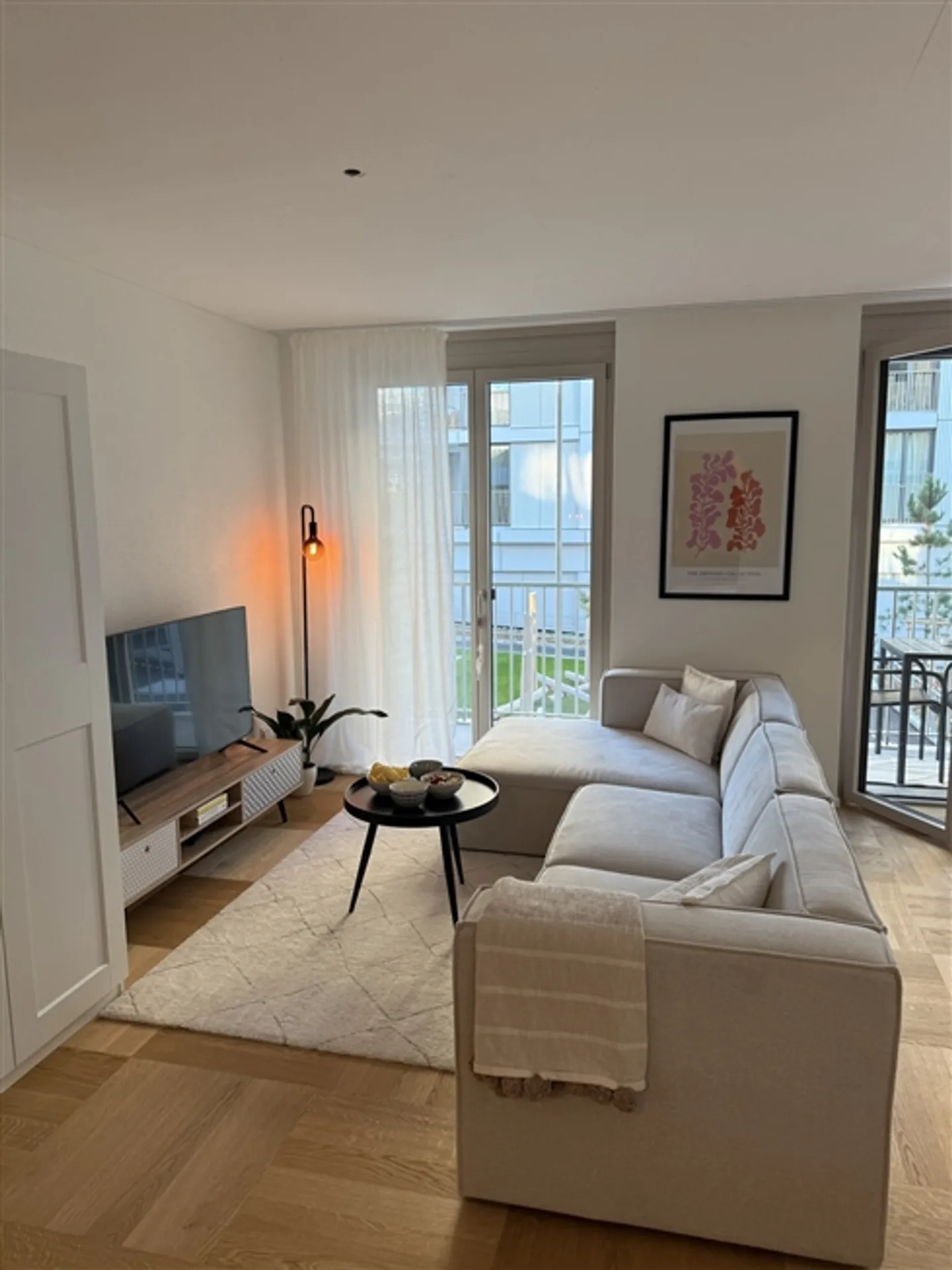 1½ ROOM APARTMENT IN ZOLLIKOFEN (BE), FURNISHED, TEMPORARY - Photo 3 of 10