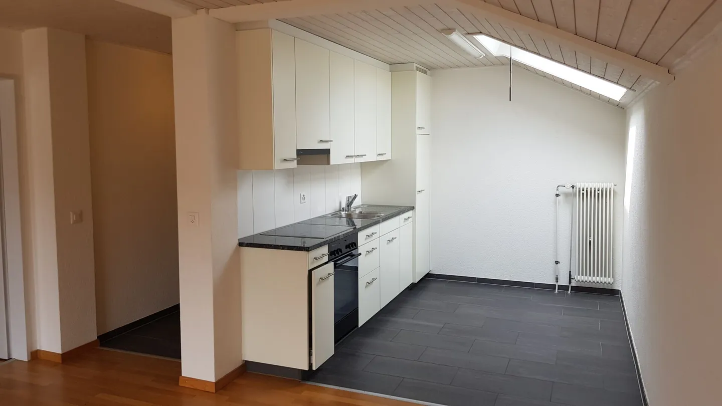 Luminoso appartamento di 2 stanze con molto comfort abitativo - Foto 2 di 6