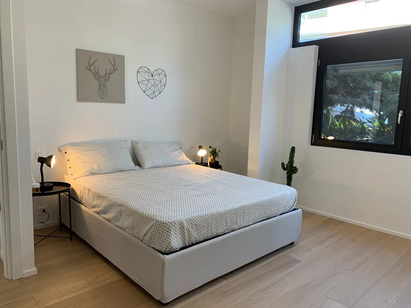 Ampio appartamento di 2,5 locali con balcone - Foto 3 di 13