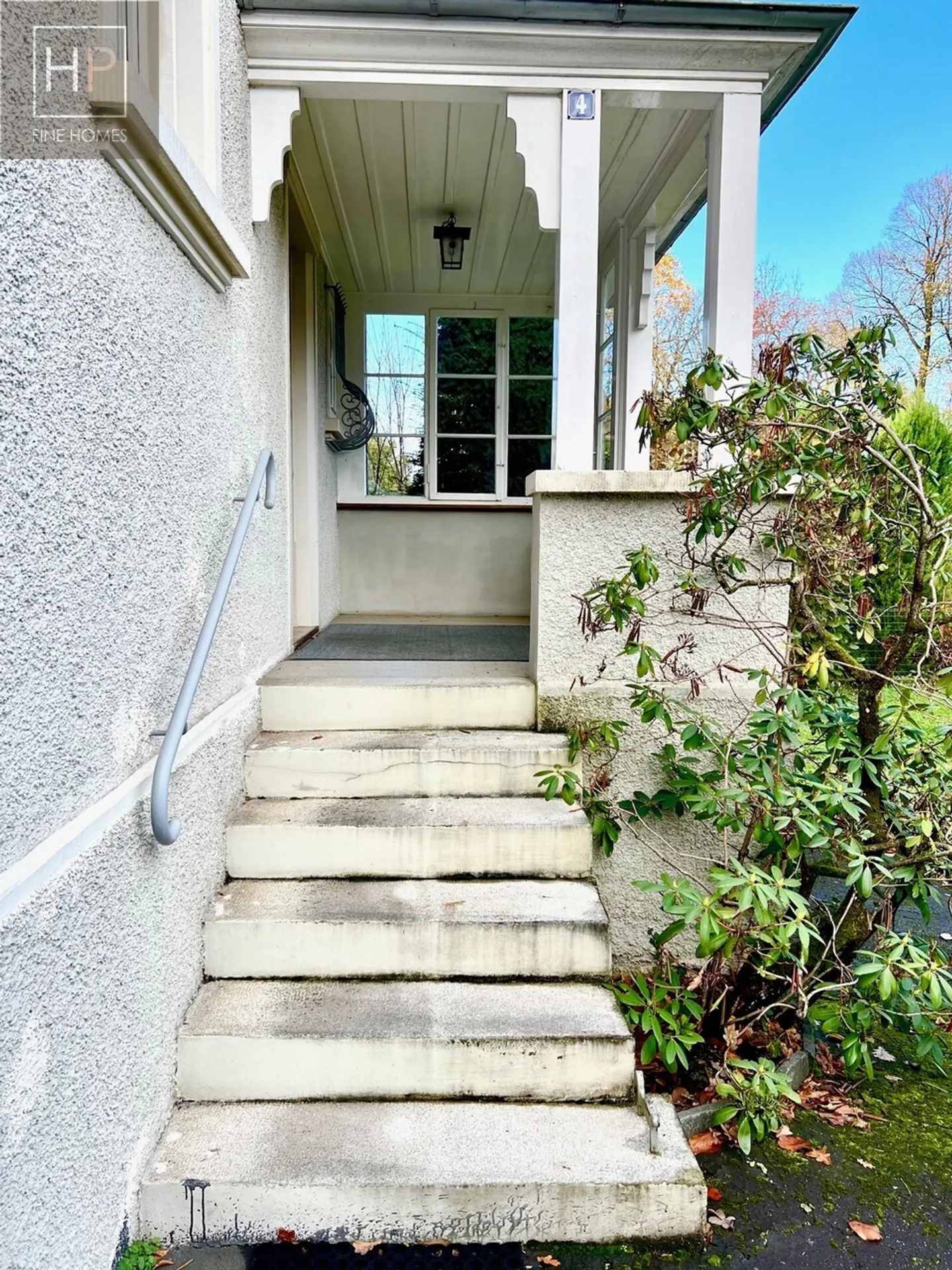 Unique single-family house for sale in Arlesheim. - Photo 39 of 43