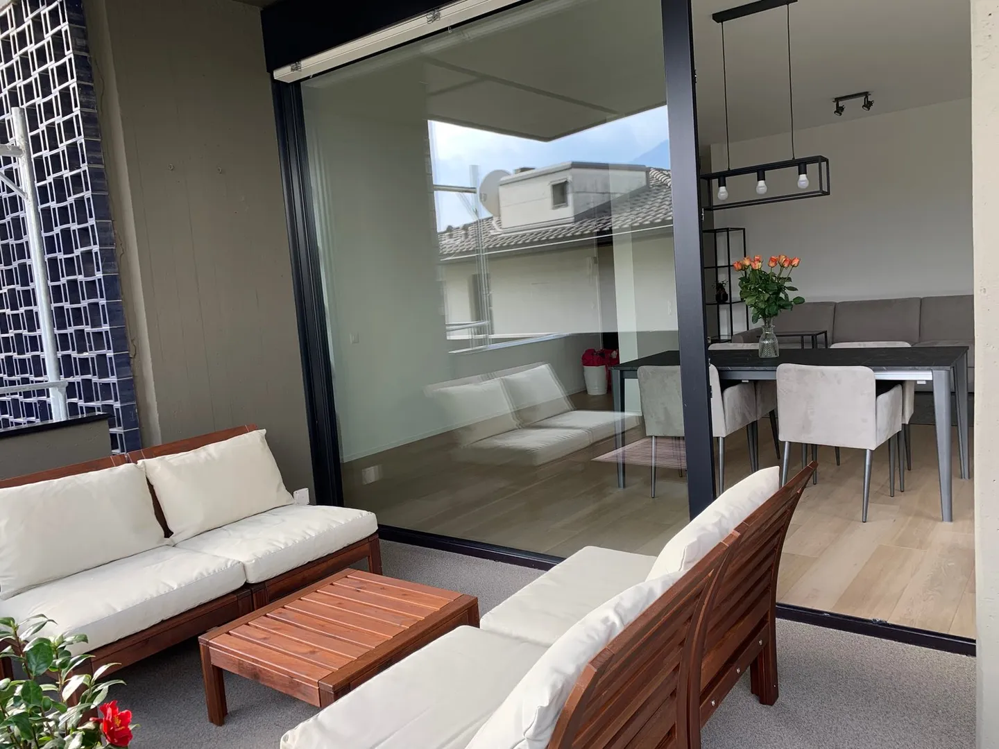 Ampio appartamento di 2,5 locali con balcone - Foto 13 di 13