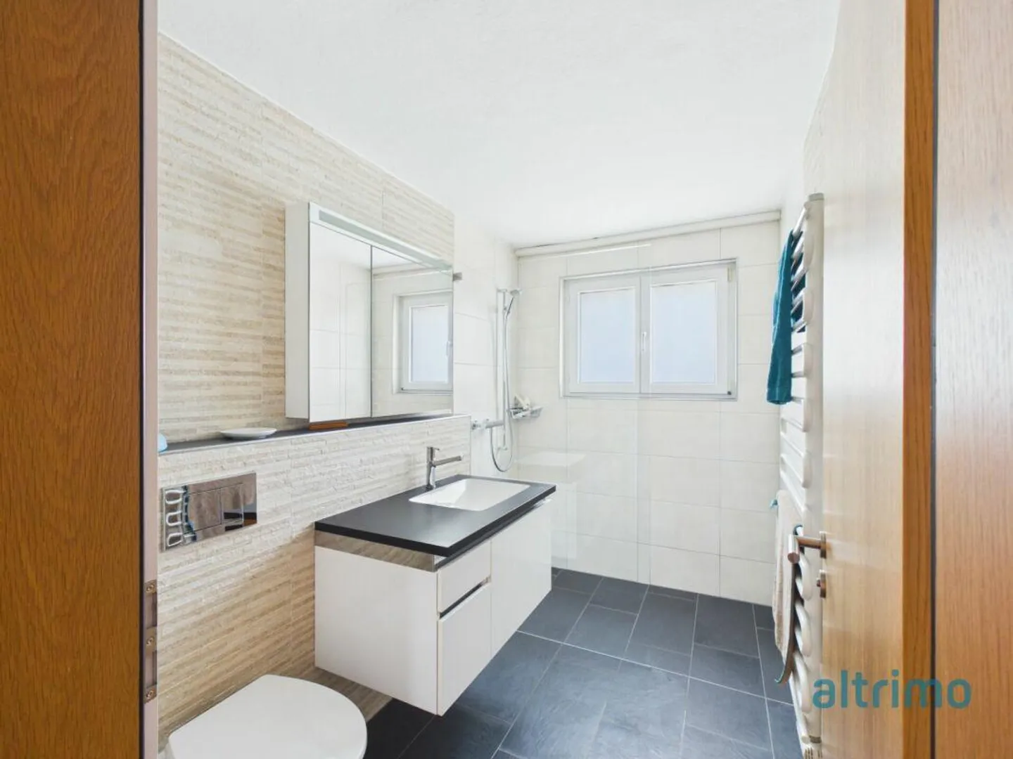 Charmantes Einfamilienhaus mit grossem Garten, Weitsicht und umfass... - Photo 10 sur 12