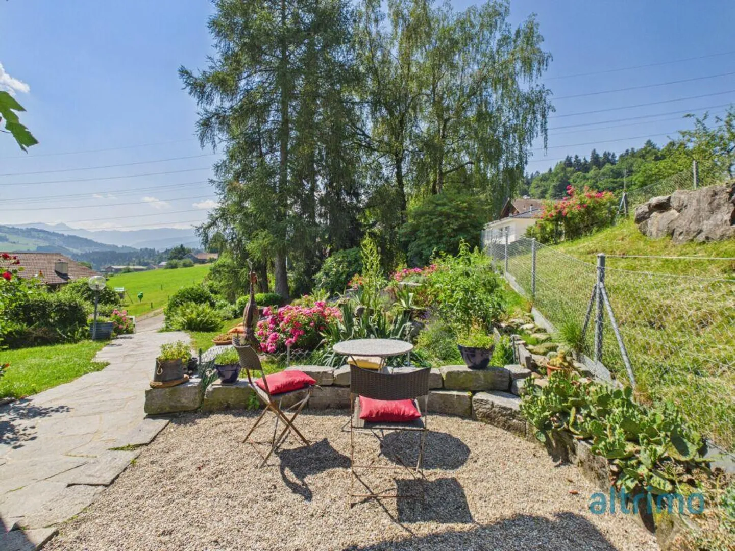 Charmantes Einfamilienhaus mit grossem Garten, Weitsicht und umfass... - Photo 11 sur 12