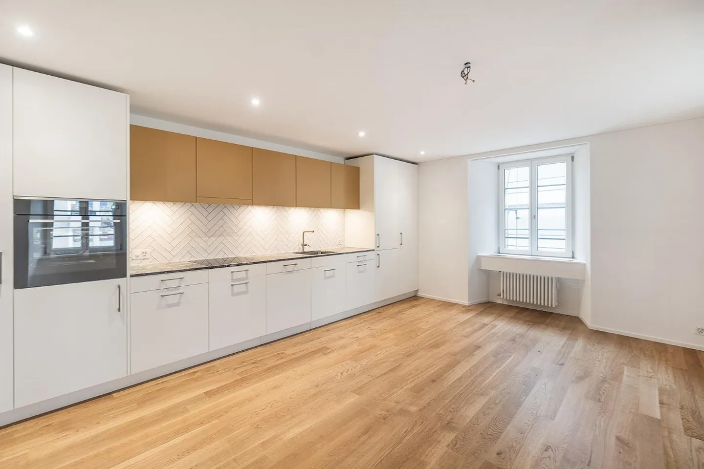 Ampio appartamento familiare con giardino privato - Foto 1 di 11