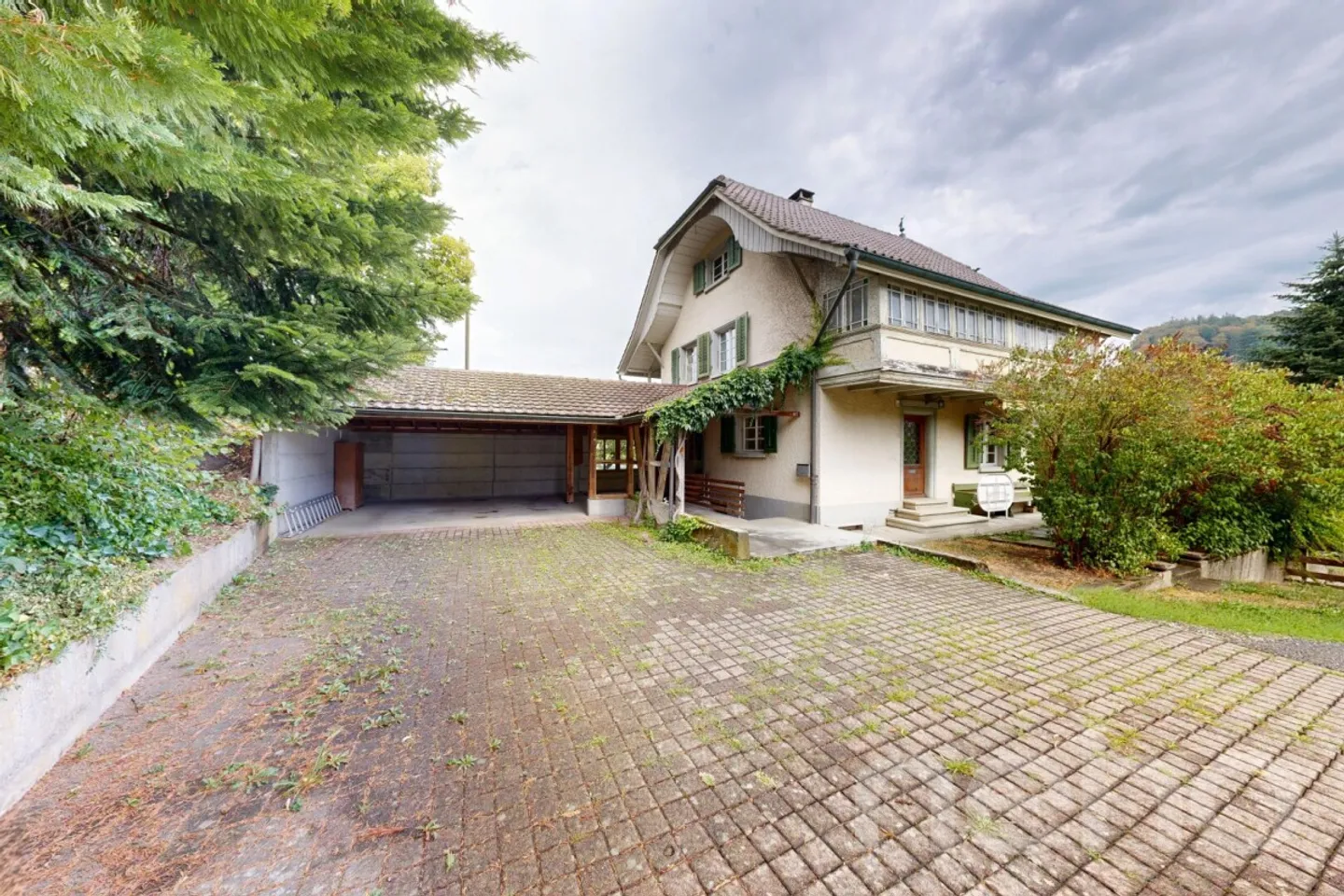 Charming Family Home in Ursenbach - Photo 3 of 12