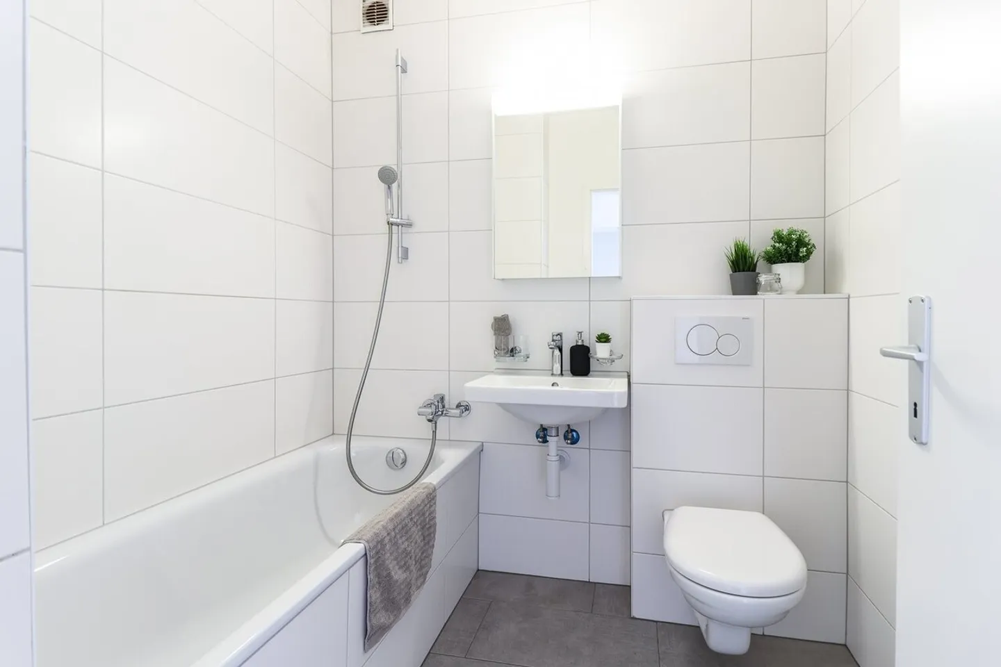 Appartement 3.5 pièces de 68m² au 3ème étage - Appartement ultra moderne à Brügg - Photo 7 sur 10