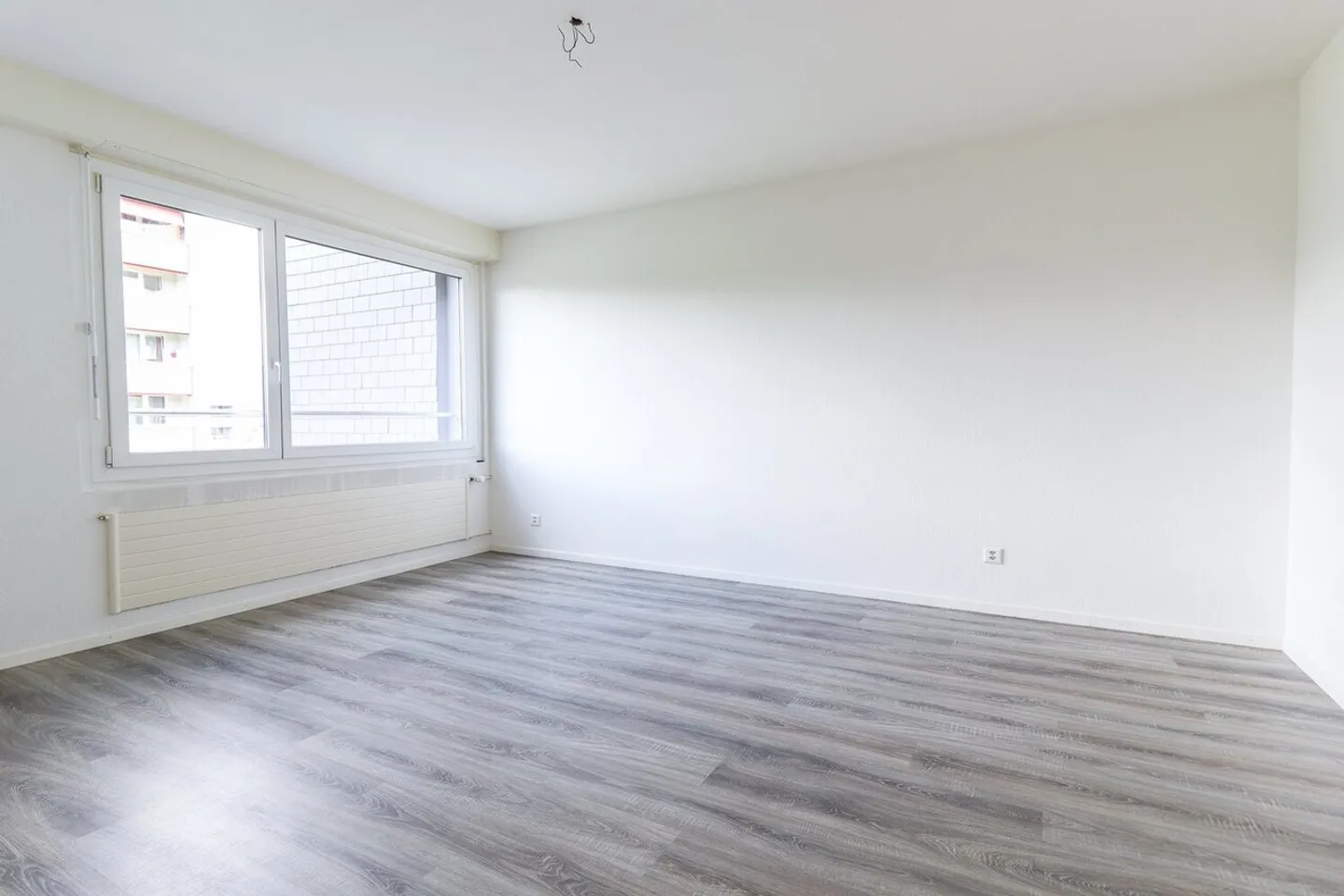 Appartement 3.5 pièces de 68m² au 3ème étage - Appartement ultra moderne à Brügg - Photo 6 sur 10