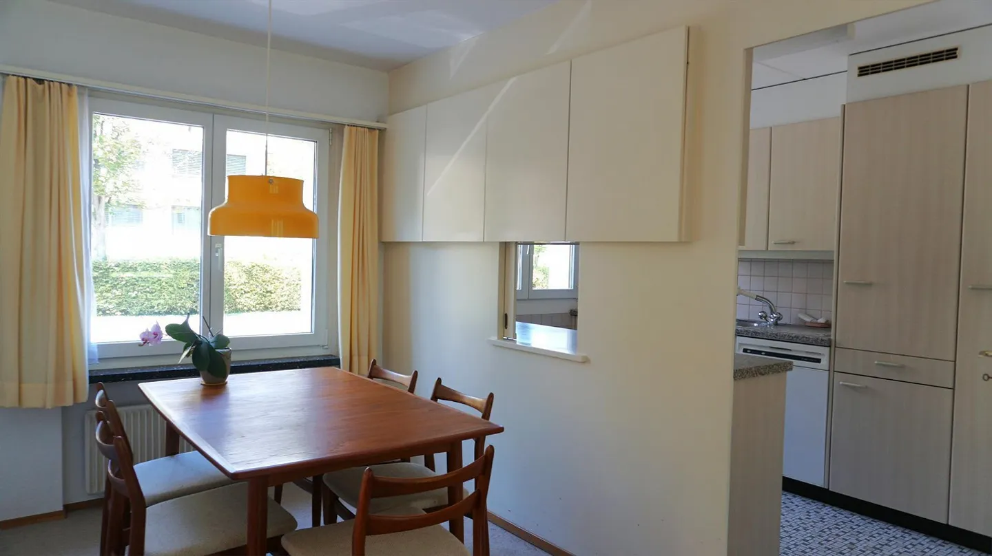 Chur - 5.5-Room Ground Floor Apartment - Photo 2 of 6