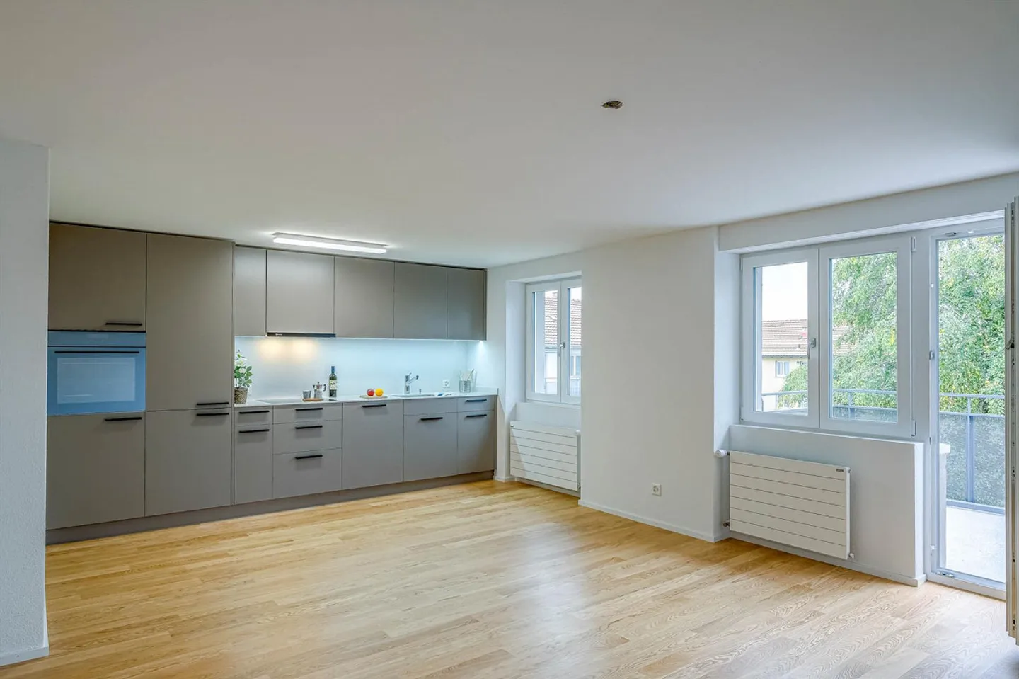 new apartment in attractive location - Photo 4 of 11