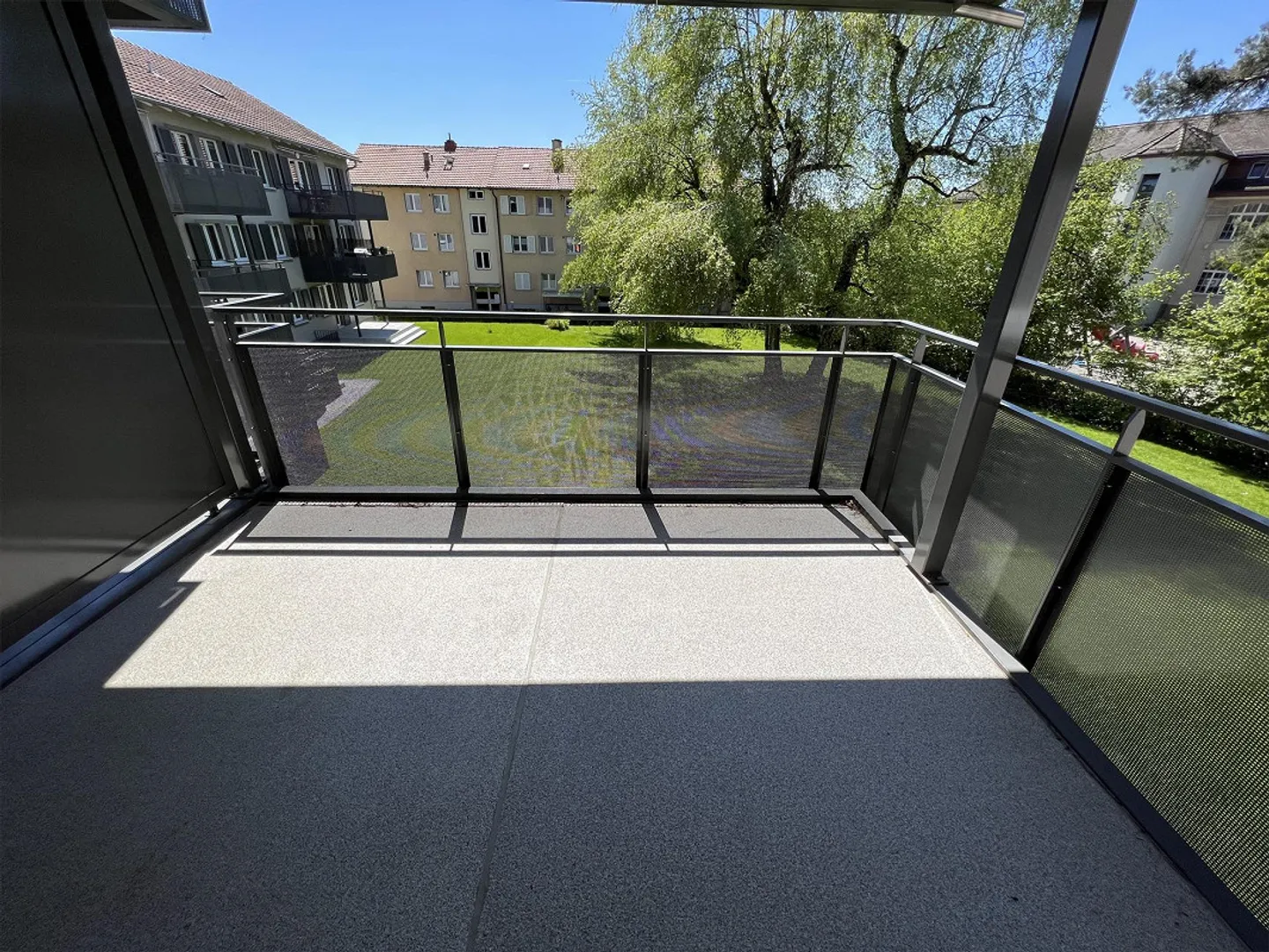 new apartment in attractive location - Photo 10 of 11