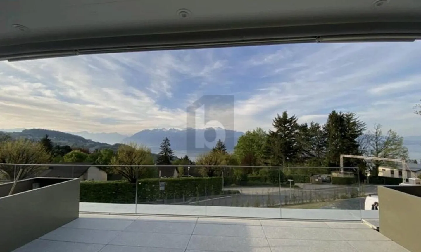 CALMO, ELEGANTE & CON GIARDINO - Foto 2 di 6