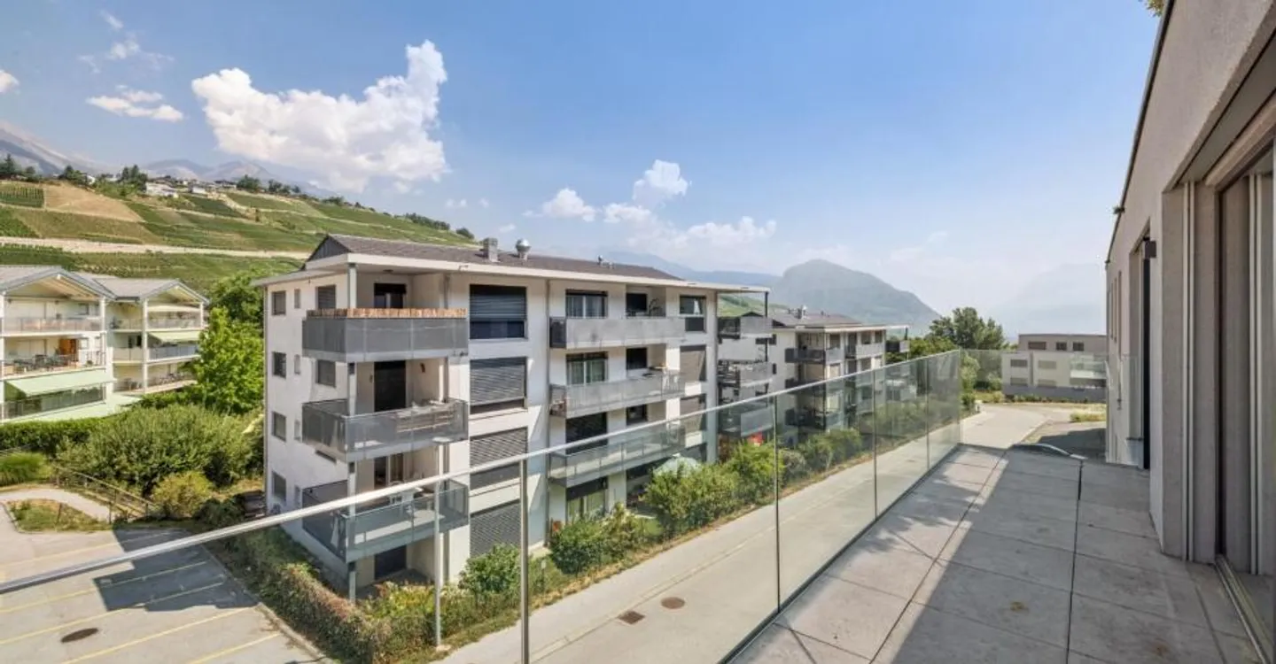 Appartamento 4.5 stanze recente e moderno - Foto 3 di 7