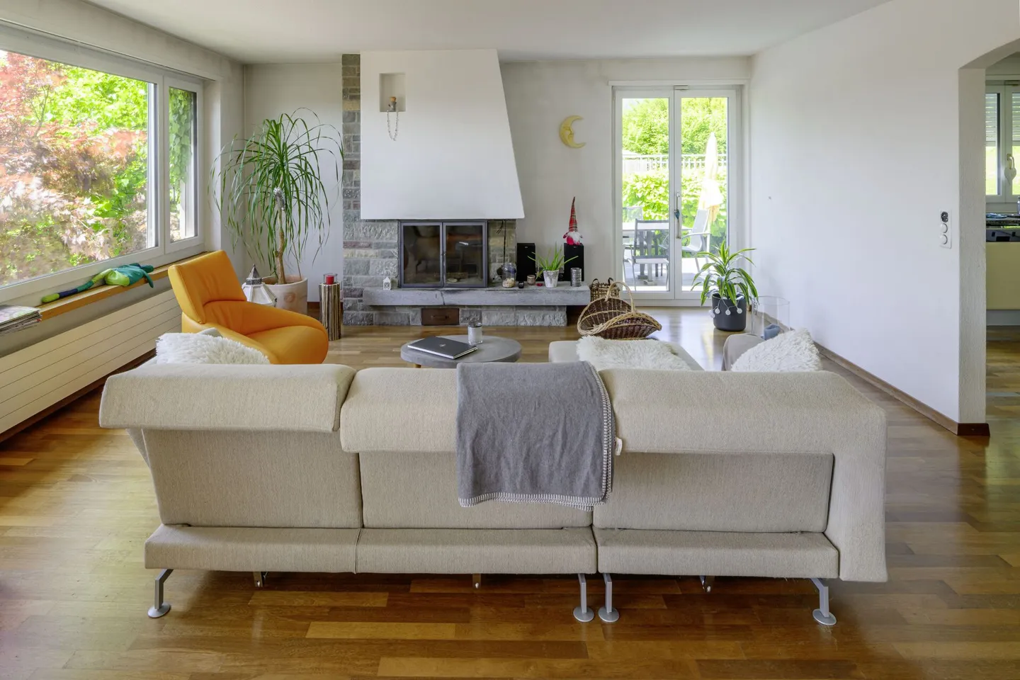 Einfamilienhaus mit Pool - Foto 6 von 15