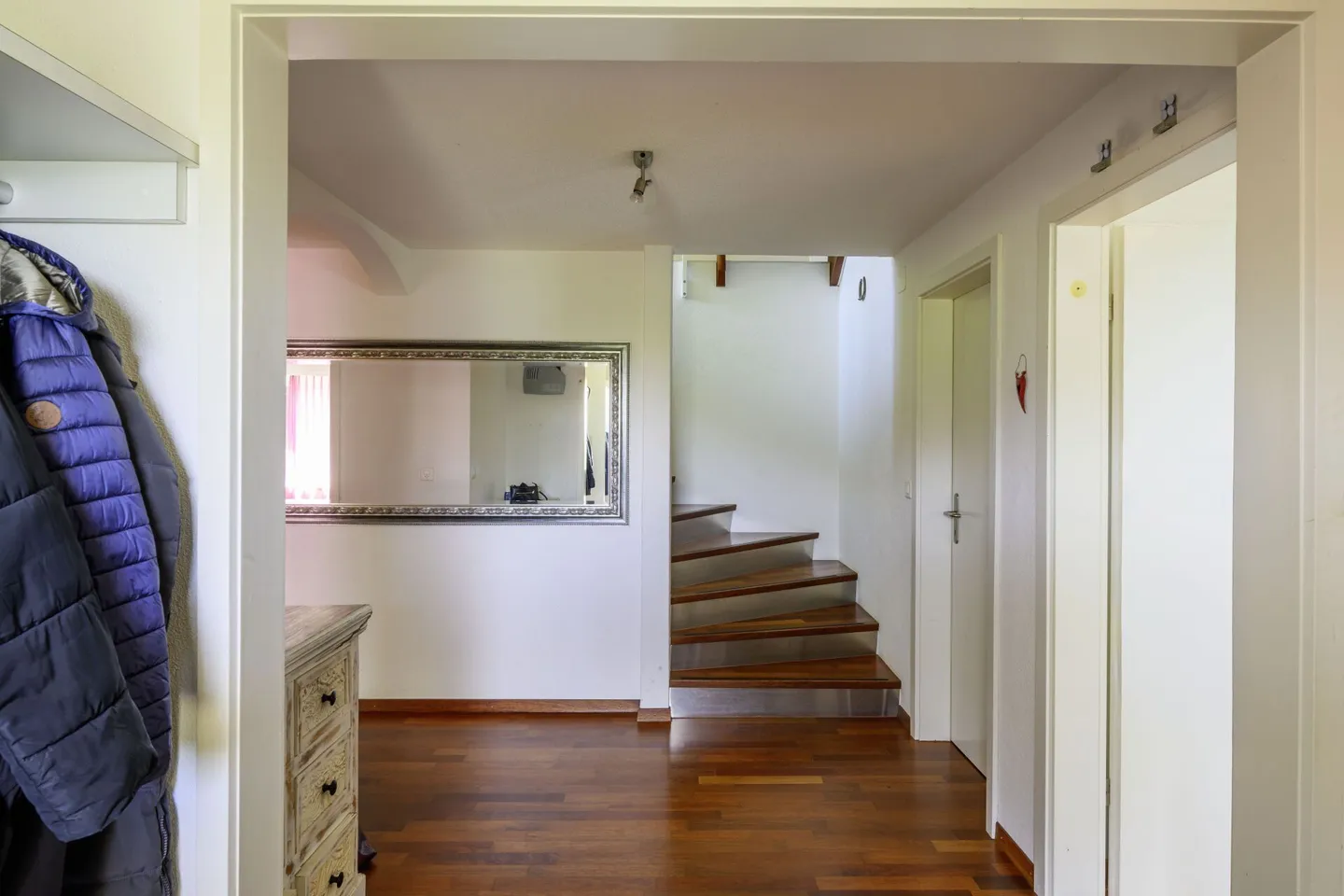 Einfamilienhaus mit Pool - Foto 12 von 15