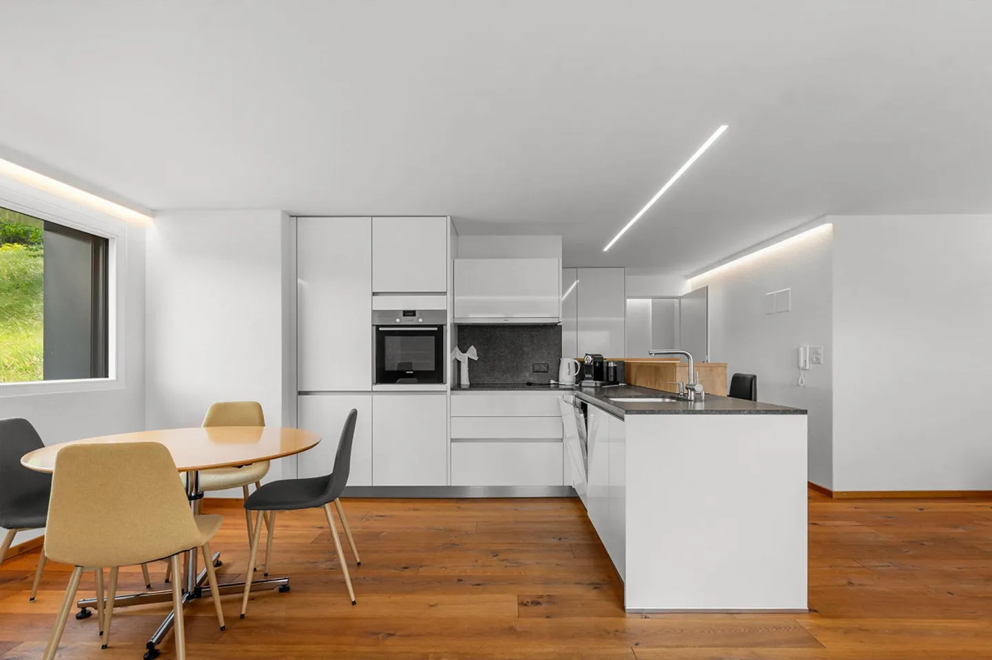 Modernes Duplex mit Bergblick - Foto 4 von 17