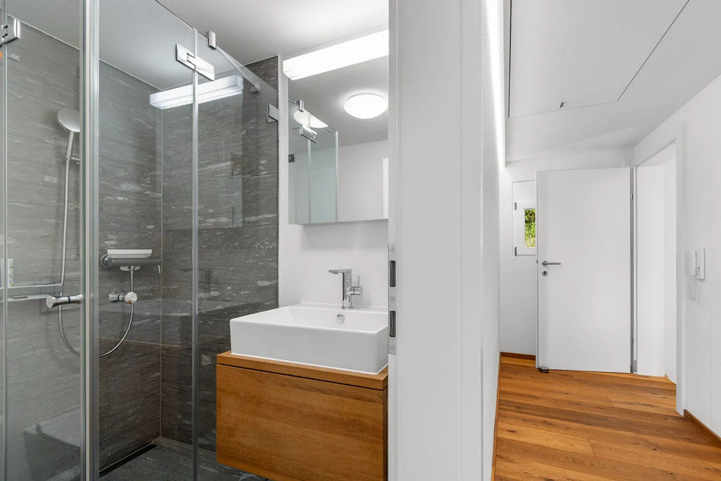 Modernes Duplex mit Bergblick - Foto 6 von 17