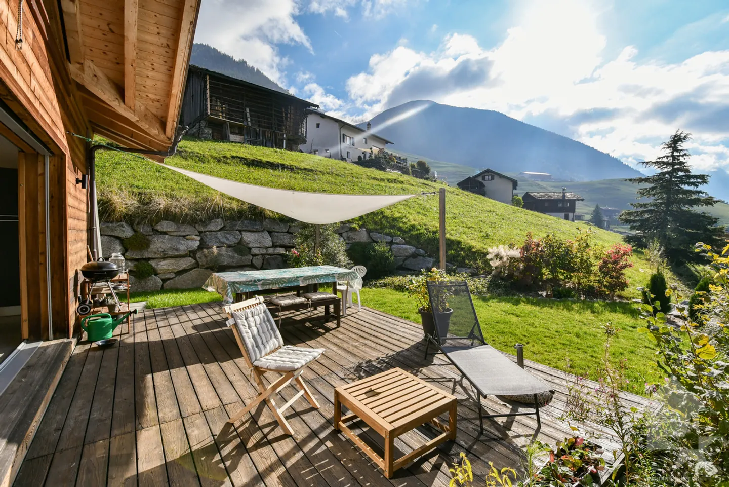Splendide chalet de 275 m2 habitables au coeur de la nature - Photo 24 sur 25