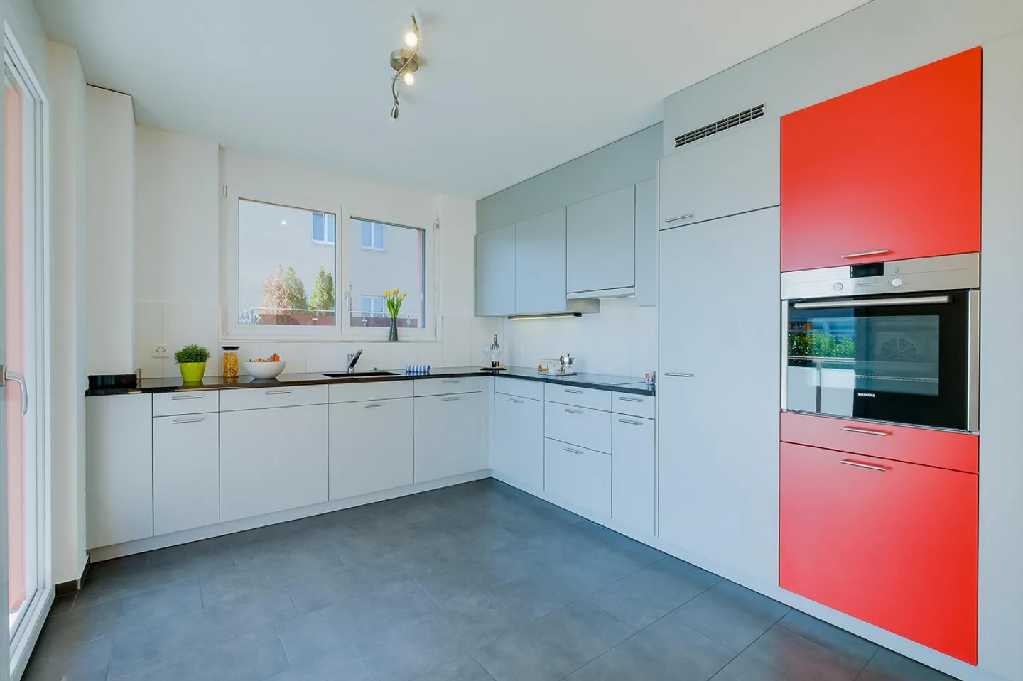 Familienwohnung an vorteilhafter Lage - Foto 3 von 10