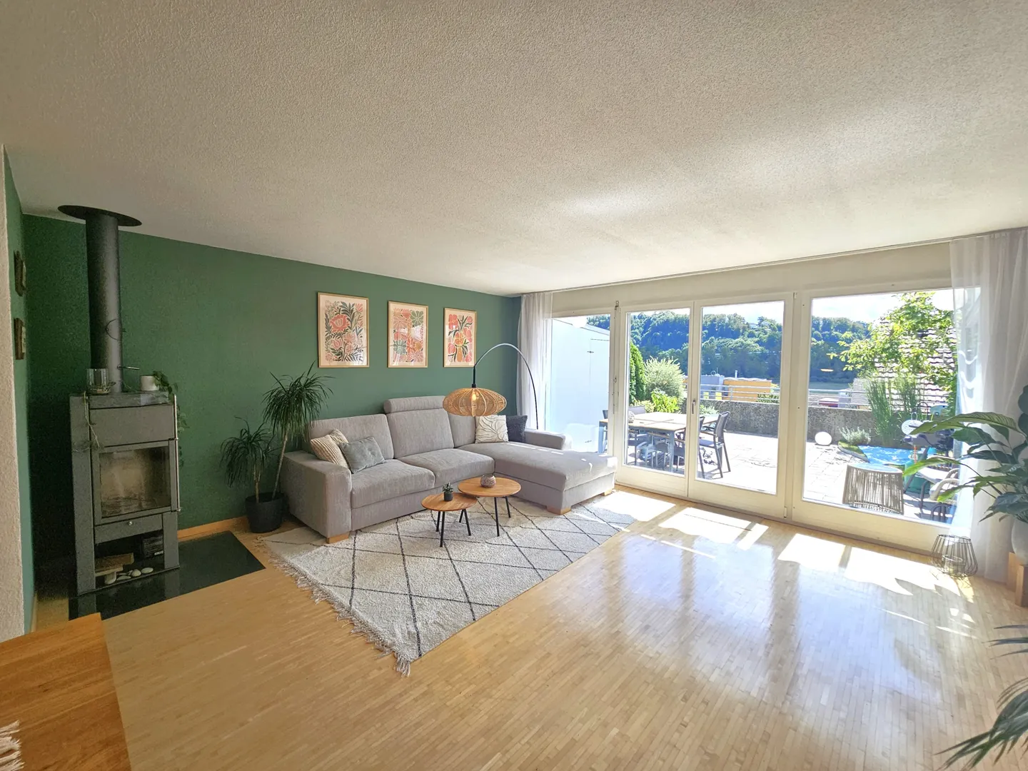 Family-Friendly Townhouse in Neuenegg - Photo 5 of 13