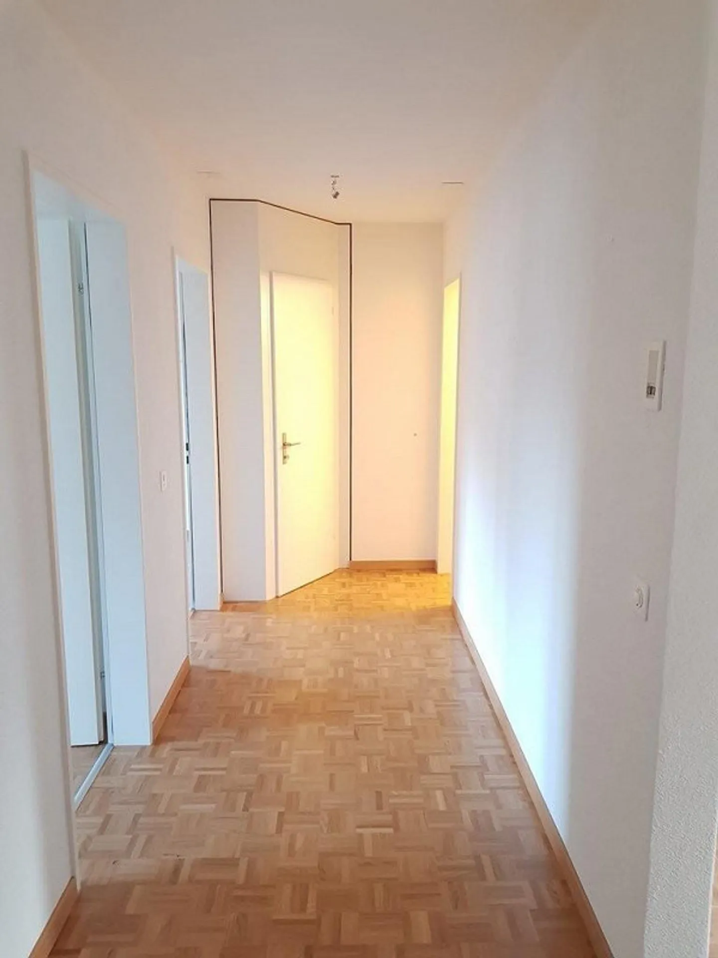 Geräumige Erdgeschosswohnung - Foto 2 von 6