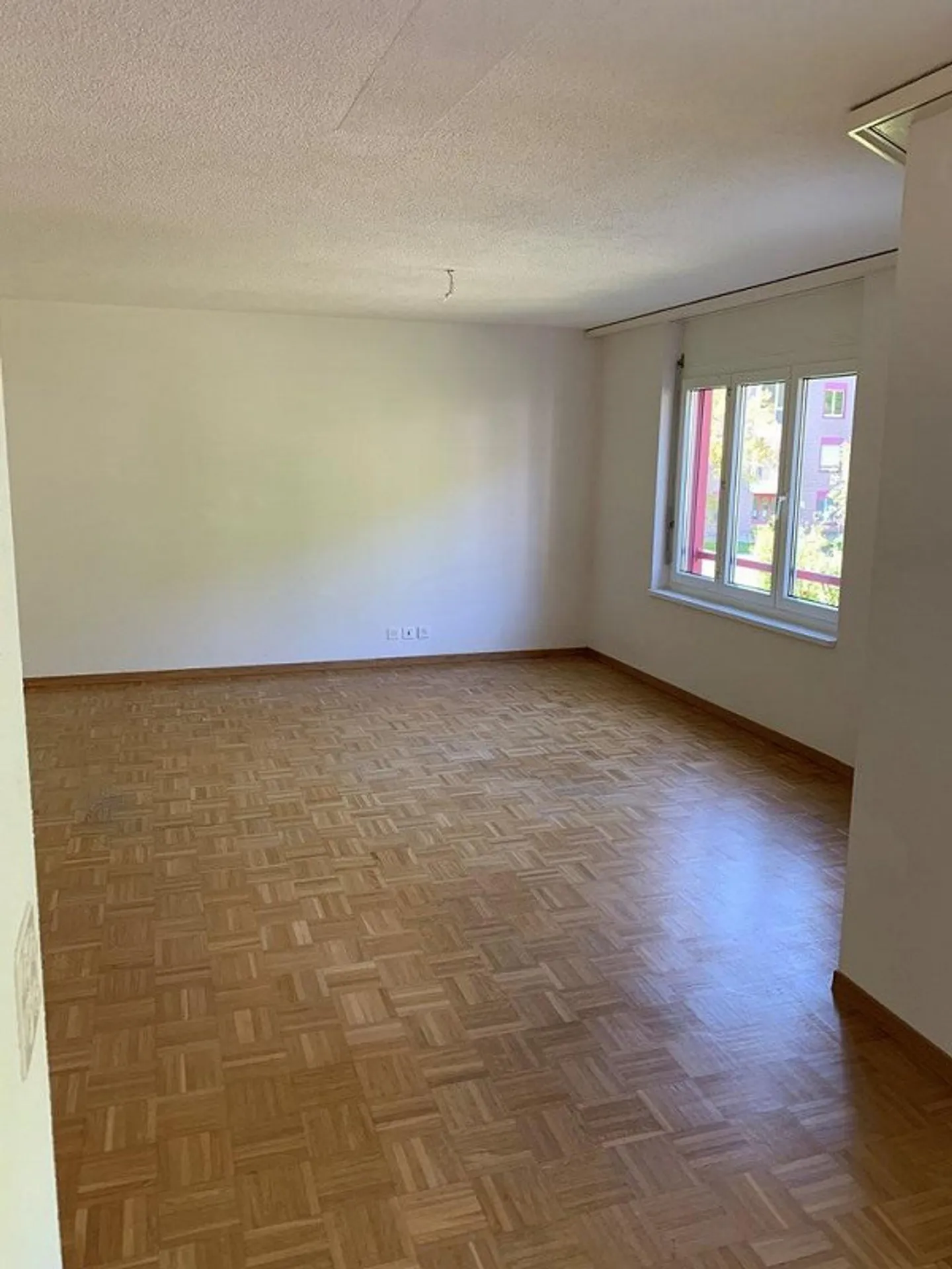 Geräumige Erdgeschosswohnung - Foto 3 von 6