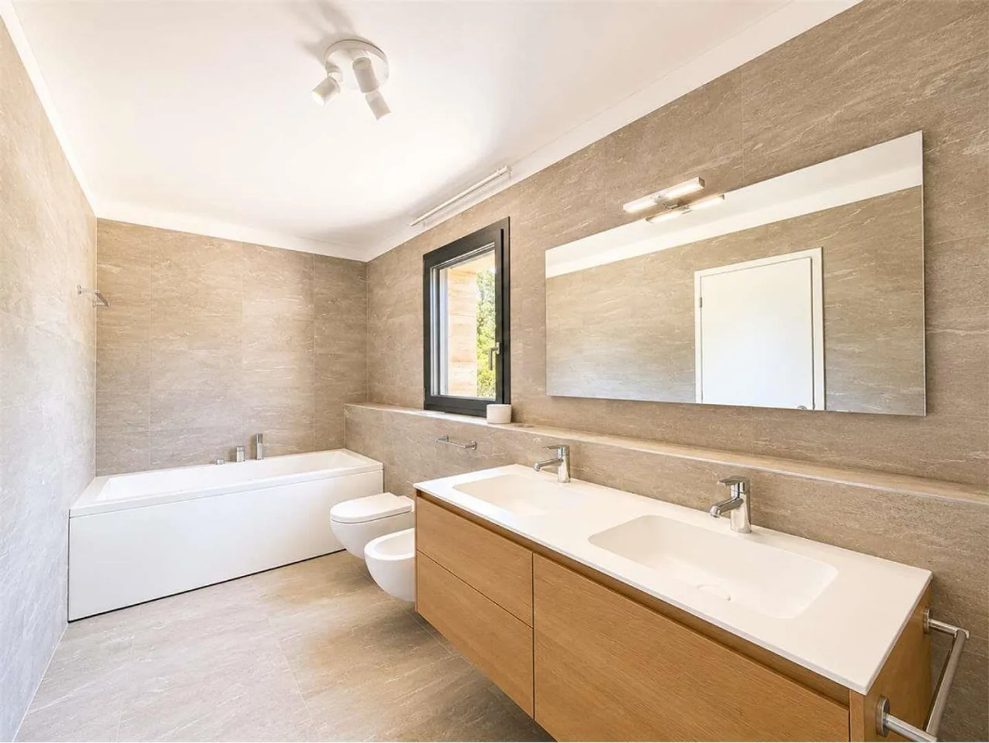 Elegante Wohnung in Montagnola - Foto 9 von 11