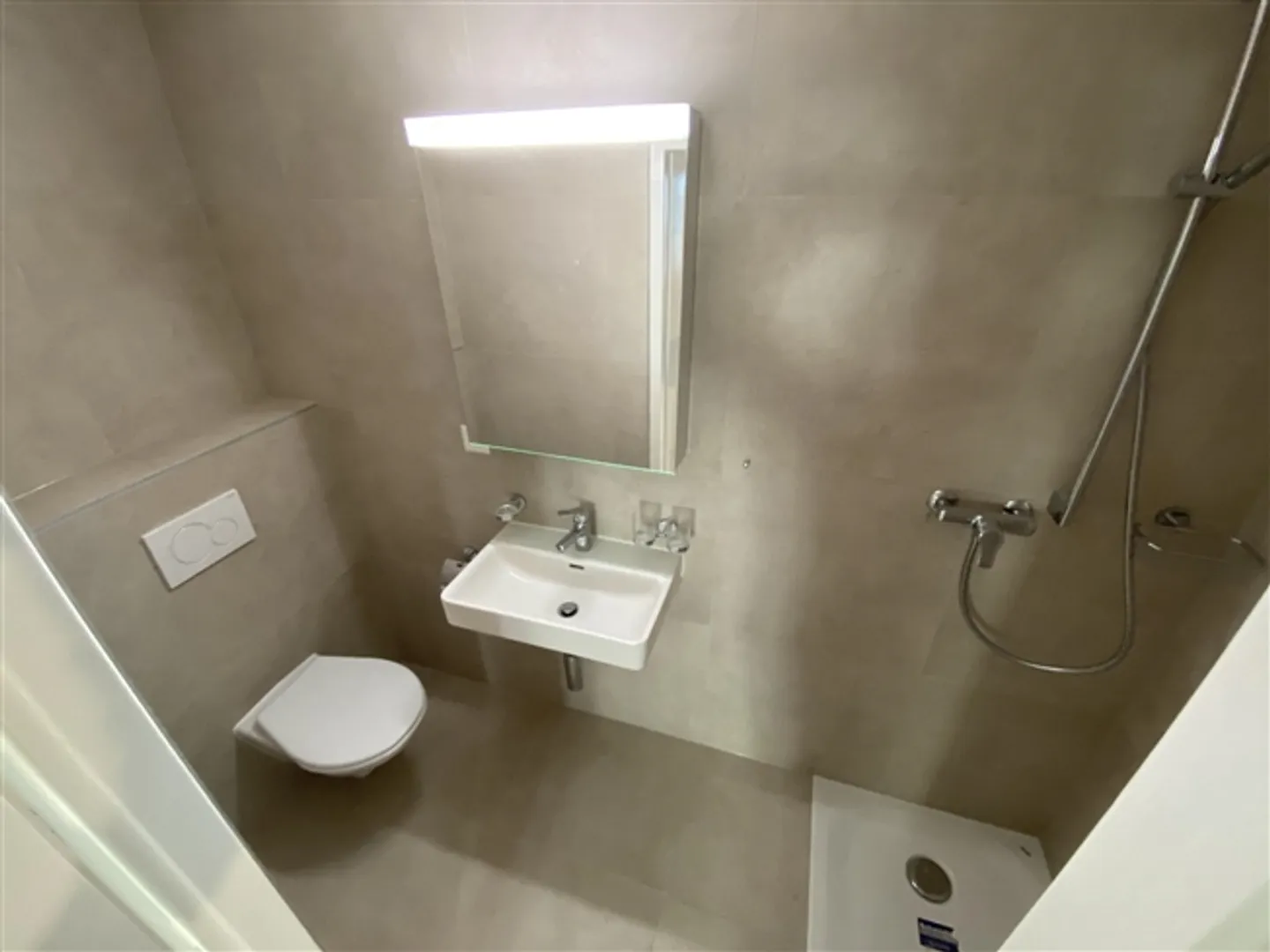 Appartamento 1,5 stanze al 1° piano - Foto 5 di 8