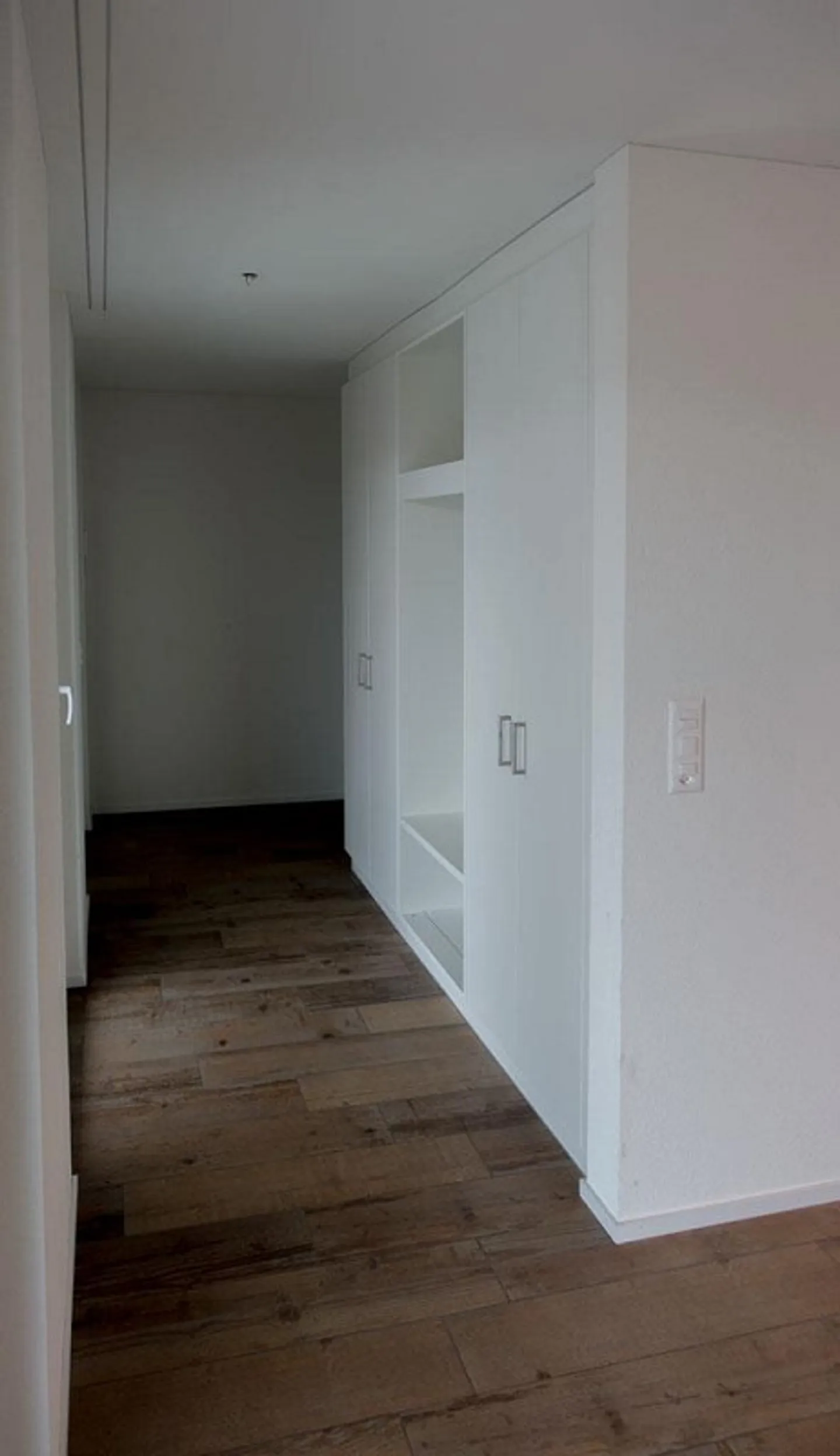 Exclusive 2.5-room apartment in a central location - Photo 6 of 10