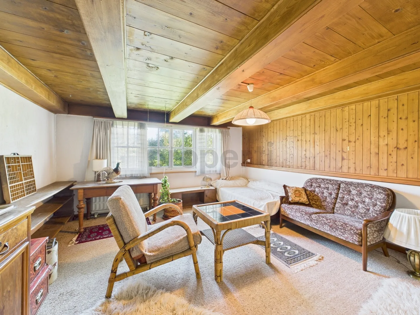 Idyllic End-of-Terrace House with Great Potential - Photo 7 of 12