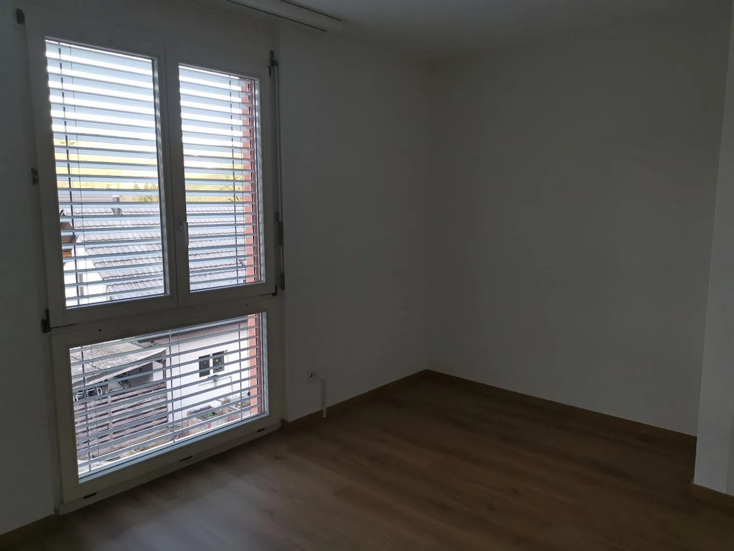 Moderno, luminoso appartamento di 3,5 locali in posizione tranquilla con vista sul verde - Foto 7 di 22