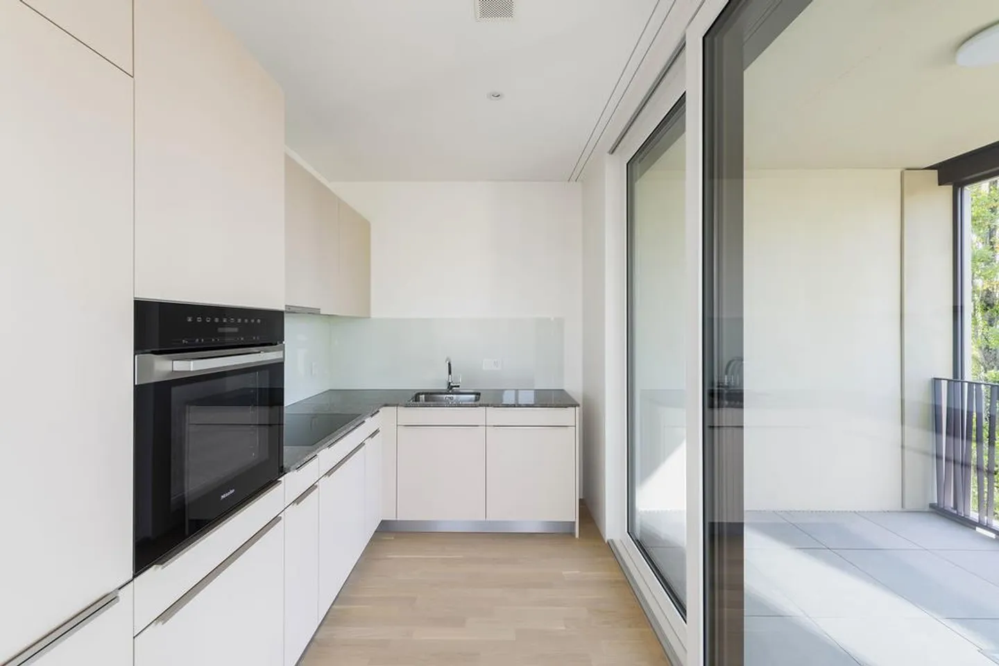 Moderne 1,5 Zimmerwohnung - Foto 2 von 5